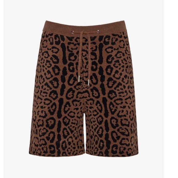 SER.O.YA Other - Ser.o.ya Gunner Short in Cheetah Jaquard